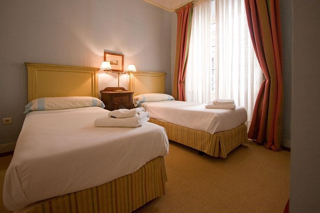 River House إشبيلية الغرفة الصورة